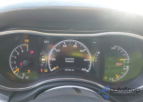 2019 Jeep Grand Cherokee Limited 4X2 z USA, uszkodzony, nr VIN 1C4RJEBG7KC656340